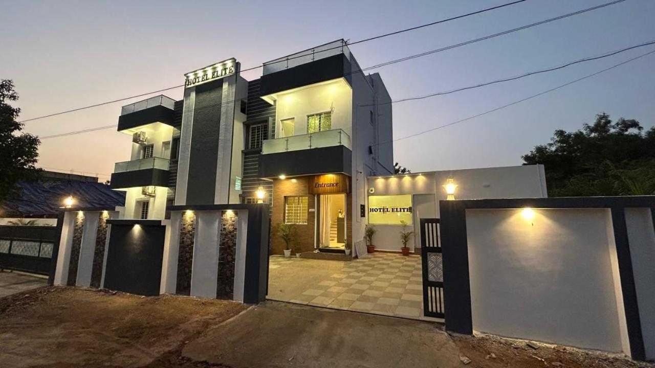 Oyo Hotel Elite Chandrapur Kültér fotó