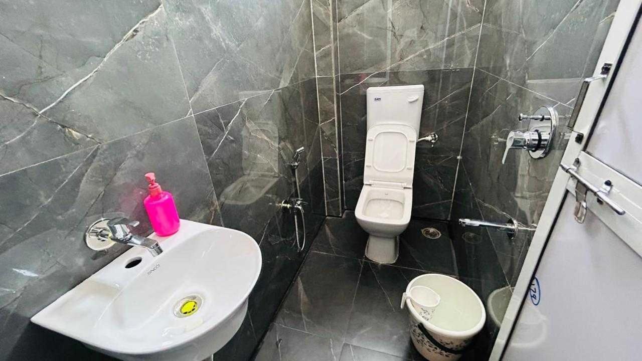 Oyo Hotel Elite Chandrapur Kültér fotó